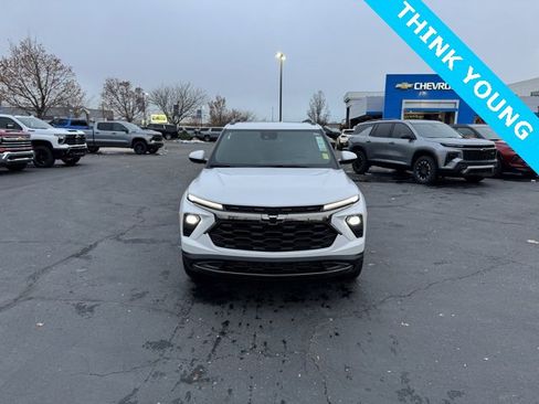 New 2026 Chevrolet TrailBlazer ACTIV w/ Convenience Package image 2