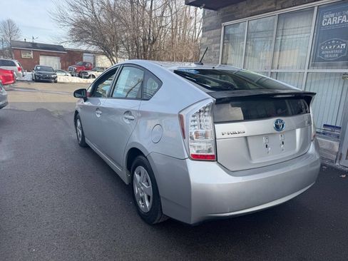 Used 2010 Toyota Prius Two image 3