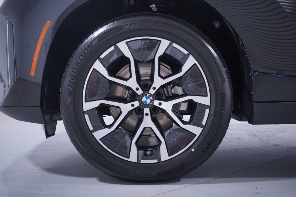 Used 2026 BMW X3 xDrive30i AWD/4WD image 2