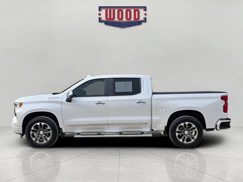Used 2024 Chevrolet Silverado 1500 High Country AWD/4WD image 4
