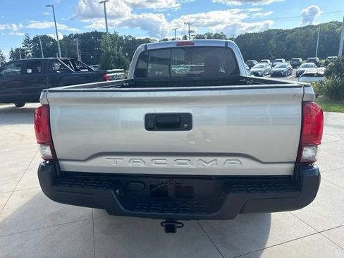Used 2020 Toyota Tacoma SR RWD image 6