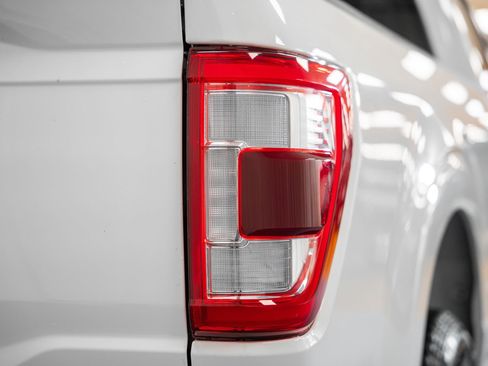 Certified 2023 Ford F150 Lariat w/ Equipment Group 502A High image 21