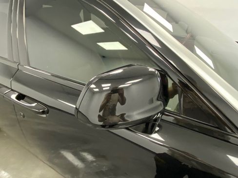 Used 2015 Rolls-Royce Ghost image 16