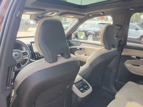Certified 2026 Volvo XC90 B6 Ultra w/ Protection Package Premier AWD/4WD image 27