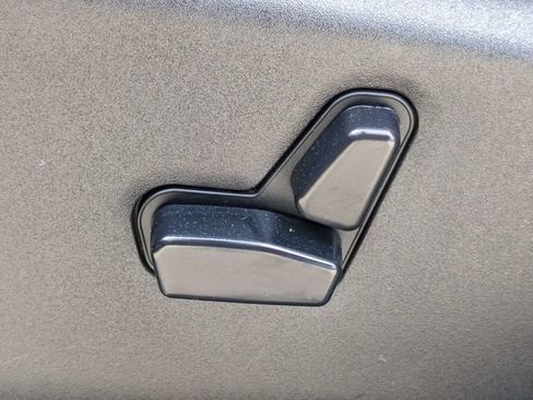Used 2021 Jeep Grand Cherokee Limited AWD/4WD image 24