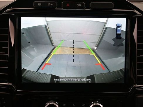 Used 2022 Ford F250 Lariat w/ Black Appearance Package image 20