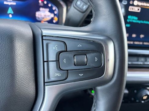 Used 2025 Chevrolet Silverado 2500 LT w/ Convenience Package image 8