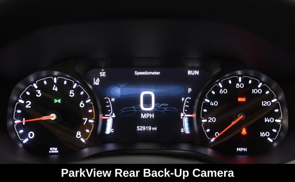 Used 2025 Jeep Compass Latitude w/ Sun & Sound Group AWD/4WD image 16