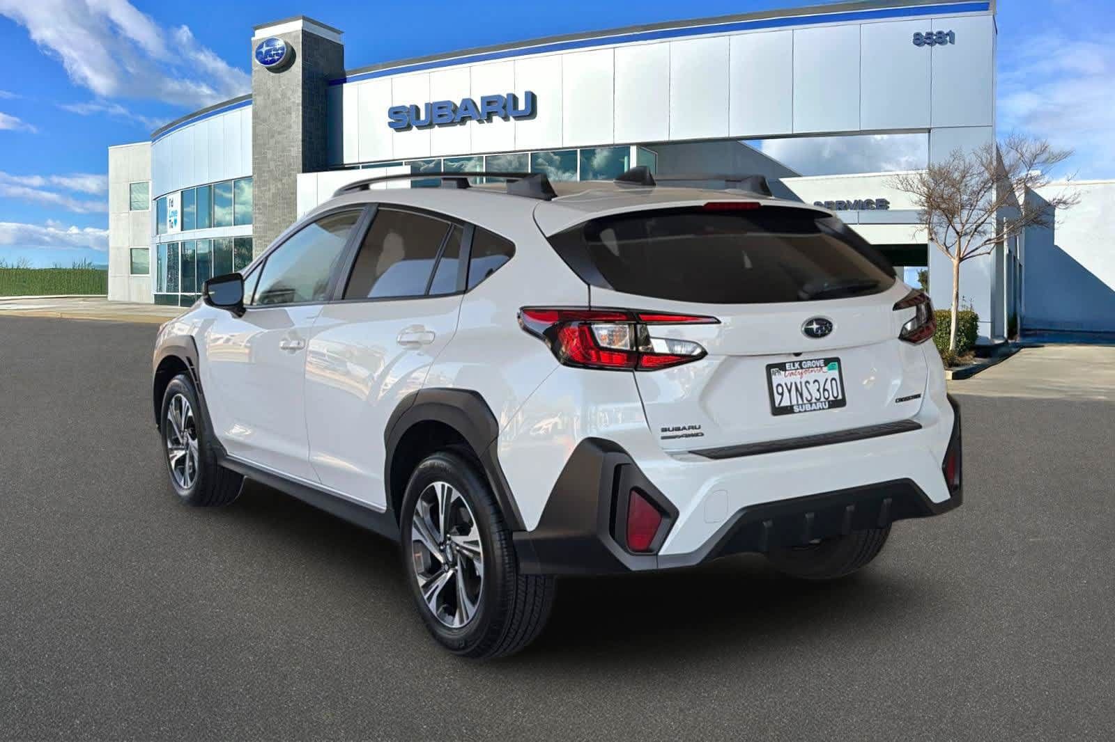 Used 2026 Subaru Crosstrek 2.5i Premium AWD/4WD image 8