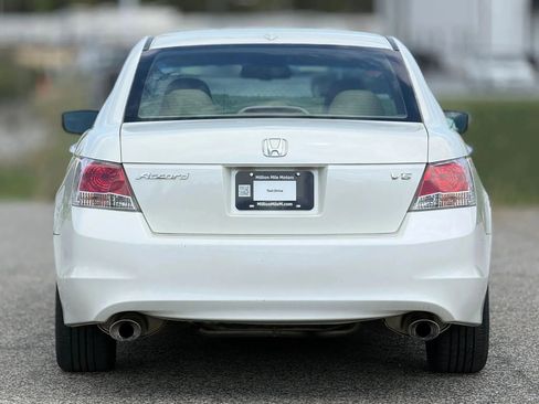 Used 2010 Honda Accord EX-L image 4