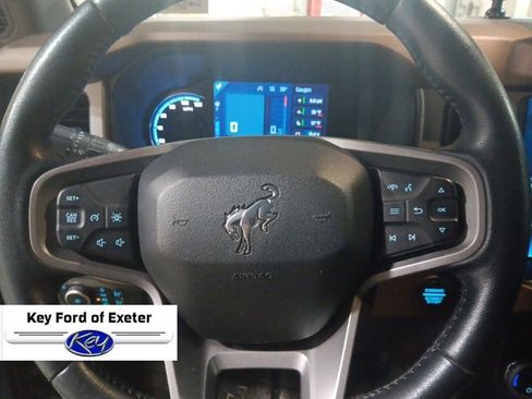 Used 2023 Ford Bronco Outer Banks image 23