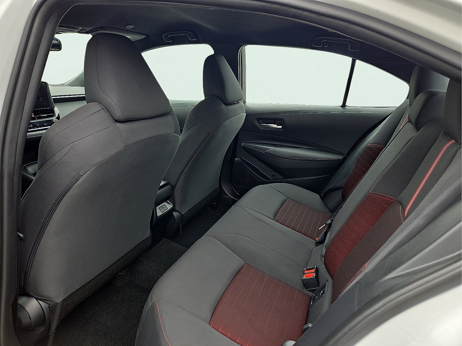 Used 2025 Toyota Corolla SE FWD image 10