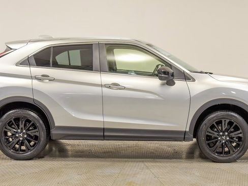 Used 2024 Mitsubishi Eclipse Cross LE image 8
