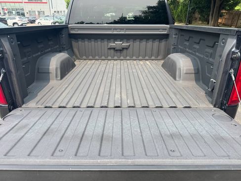 Used 2023 Chevrolet Silverado 1500 RST w/ Protection Package AWD/4WD image 17