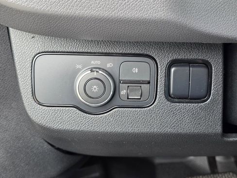 Used 2019 Mercedes-Benz Sprinter 144 image 15