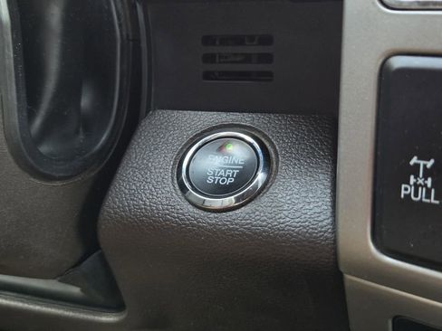 Used 2022 Ford F250 King Ranch w/ King Ranch Ultimate Package AWD/4WD image 27