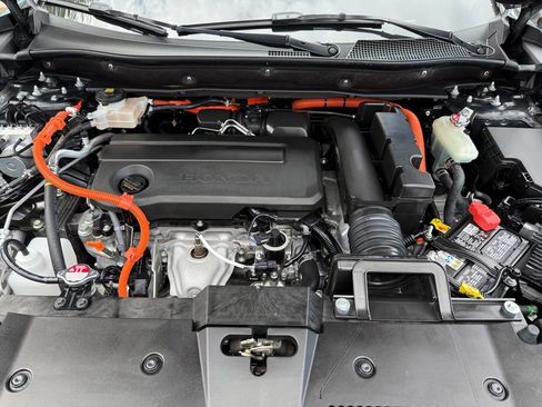 Used 2023 Honda CR-V Sport Touring image 10