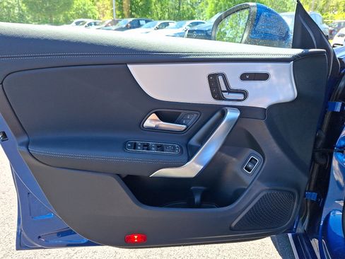 Certified 2026 Mercedes-Benz CLA 250 4MATIC image 13