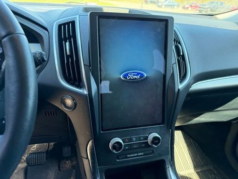 Used 2024 Ford Edge Titanium w/ Equipment Group 301A AWD/4WD image 6