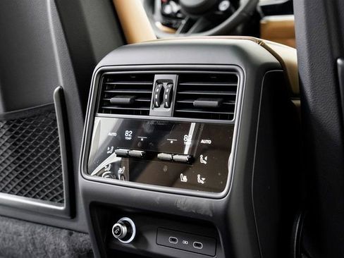 New 2026 Porsche Cayenne E-Hybrid image 26