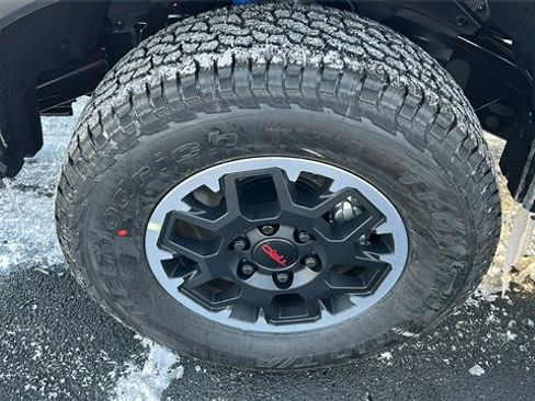 New 2026 Toyota Tacoma TRD Off-Road image 32