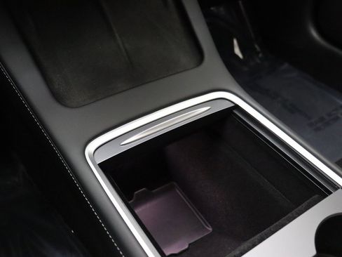 Used 2023 Tesla Model 3 Standard Range image 59