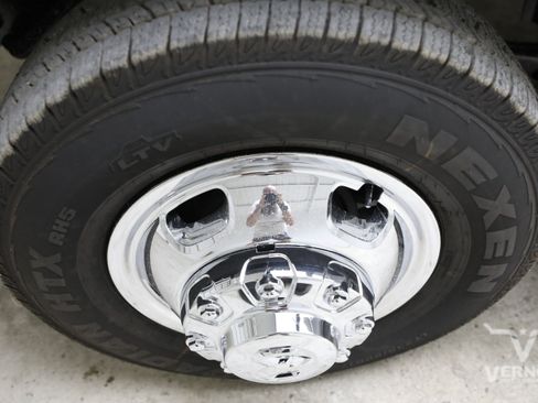 New 2026 RAM 3500 Tradesman AWD/4WD image 30