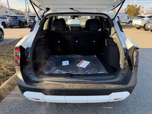 New 2026 Nissan Kicks SV w/ SV Premium Package image 10