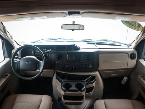 Used 2018 Ford E-350 and Econoline 350 Super Duty w/ Motorhome Prep Package image 26