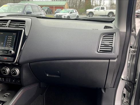 Used 2024 Mitsubishi Outlander Sport LE image 15