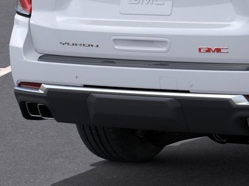New 2026 GMC Yukon XL Denali AWD/4WD image 14
