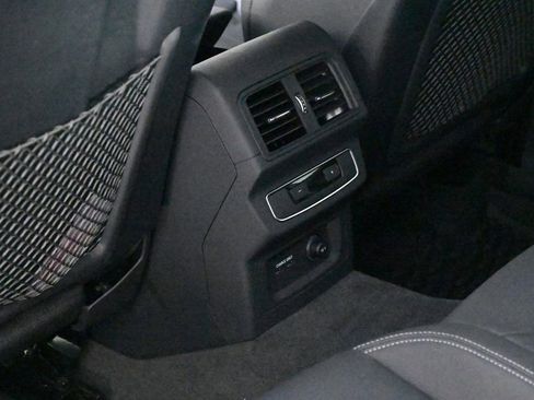 Certified 2023 Audi Q5 2.0T Premium w/ Convenience Package image 18