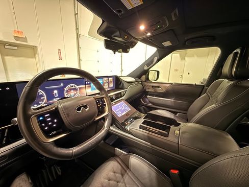 Used 2025 INFINITI QX80 Autograph AWD/4WD image 19