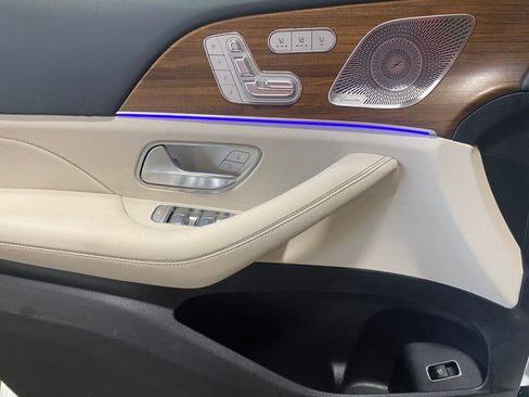 Certified 2024 Mercedes-Benz GLS 450 4MATIC image 6