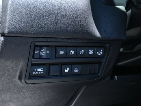 Used 2025 Toyota Tundra TRD Pro AWD/4WD image 28