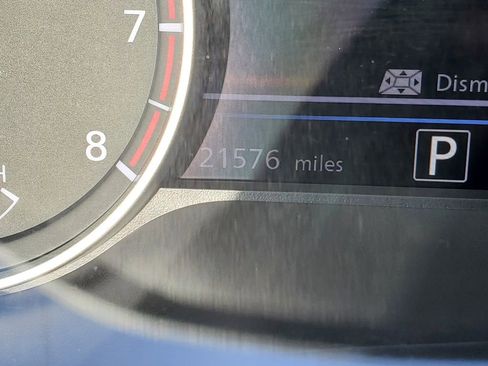 Used 2023 Nissan Sentra SR w/ SR Premium Package image 28