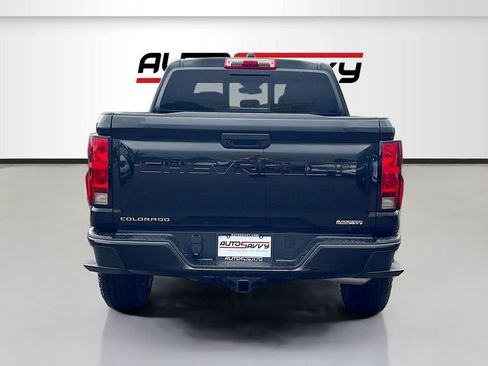 Used 2024 Chevrolet Colorado Trail Boss w/ Advanced Trailering Package AWD/4WD image 6