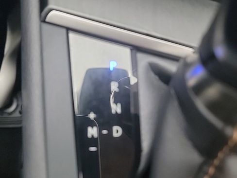 Used 2019 Lexus UX 200 w/ Accessory Package 2 image 44