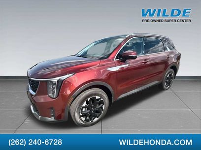 Used 2025 Kia Sorento S w/ Panoramic Sunroof Package