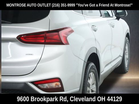 Used 2019 Hyundai Santa Fe SE image 15