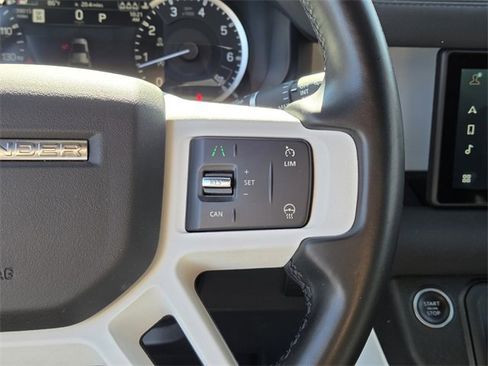 Used 2023 Land Rover Defender 110 S image 19
