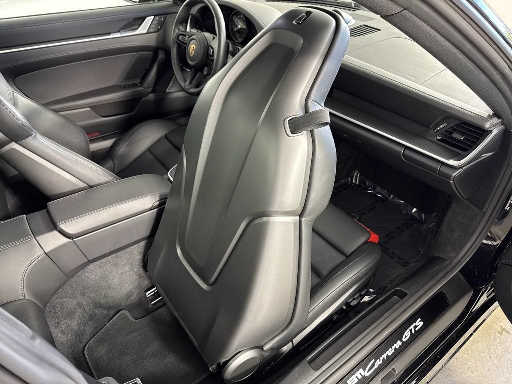 Certified 2024 Porsche 911 Carrera GTS RWD image 24