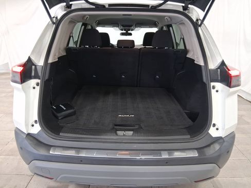 Used 2021 Nissan Rogue SV FWD image 27