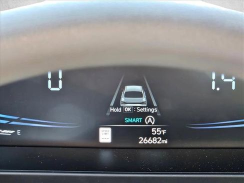 Used 2024 Hyundai Elantra SE image 12