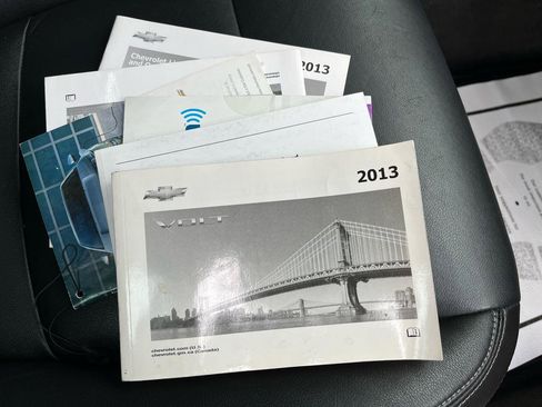 Used 2013 Chevrolet Volt Premium w/ Premium Trim Package image 34