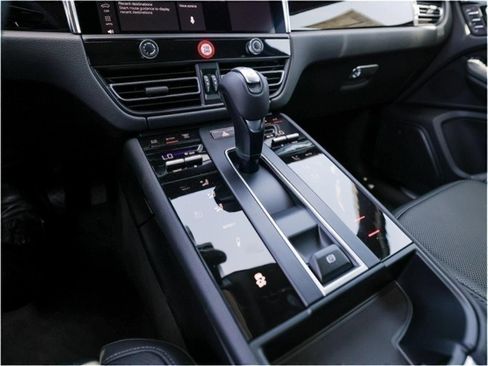 New 2025 Porsche Macan S image 20