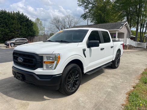 Used 2021 Ford F150 XL w/ Trailer Tow Package image 1