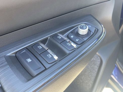 New 2026 Subaru Outback Touring XT image 7