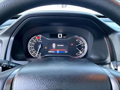 Used 2023 Honda Ridgeline Sport image 25