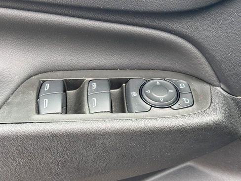 Certified 2024 Chevrolet Equinox LT w/ LPO, Floor Liner Package image 16